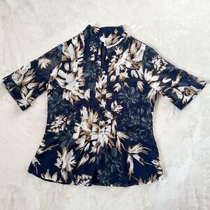 Coldwater Creek Button Down Blue Floral Shimmer Blouse Roll up sleeve size small